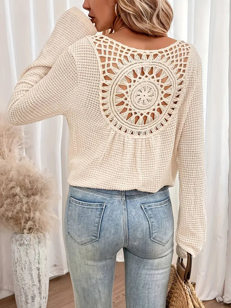Belen™ - Elegant Ibiza-style blouse with V-neckline
