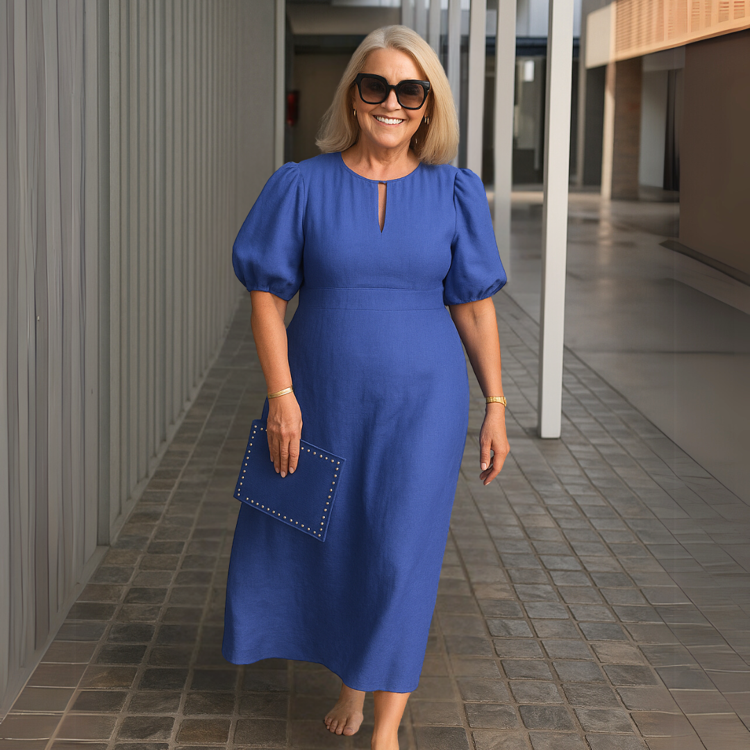 Catalina - Elegant plain dress with V-neckline