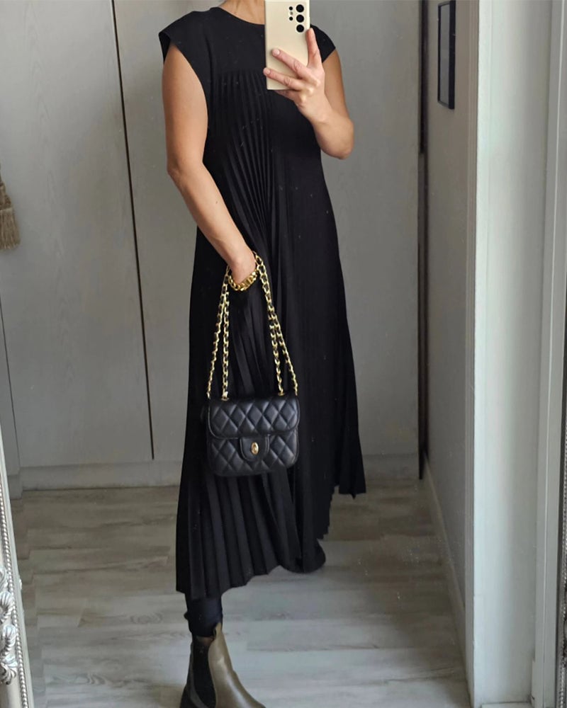 Karensa - Timeless, comfortable dress