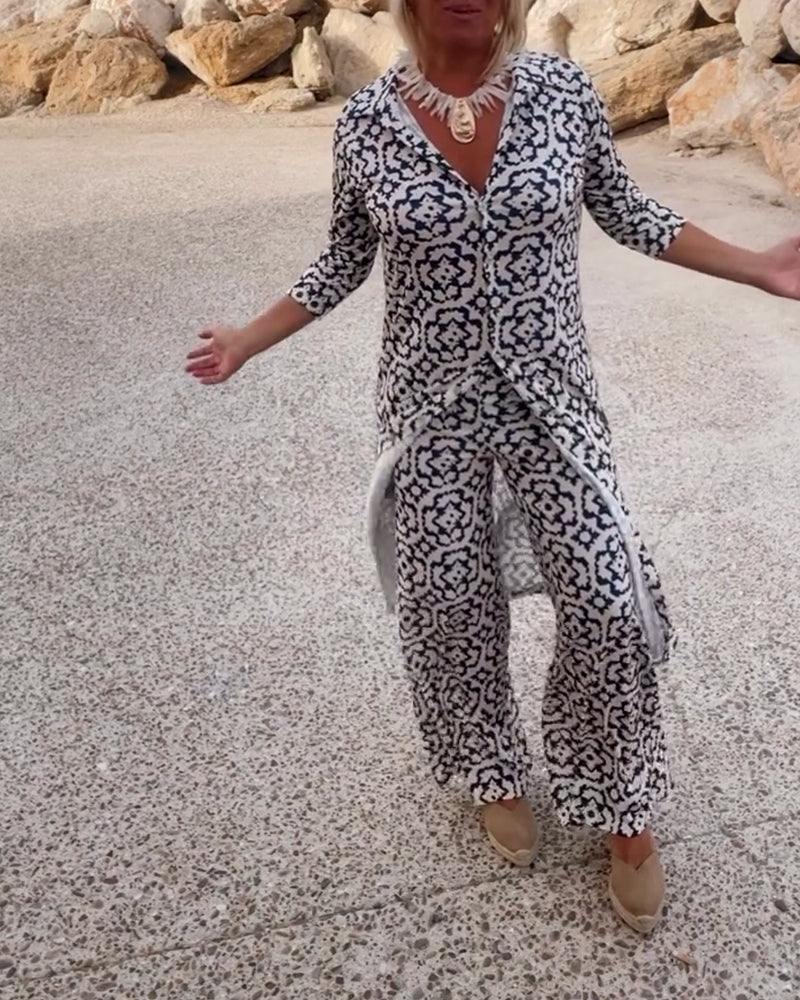 Livia - Vintage Printed Set with Lapel and Buttons