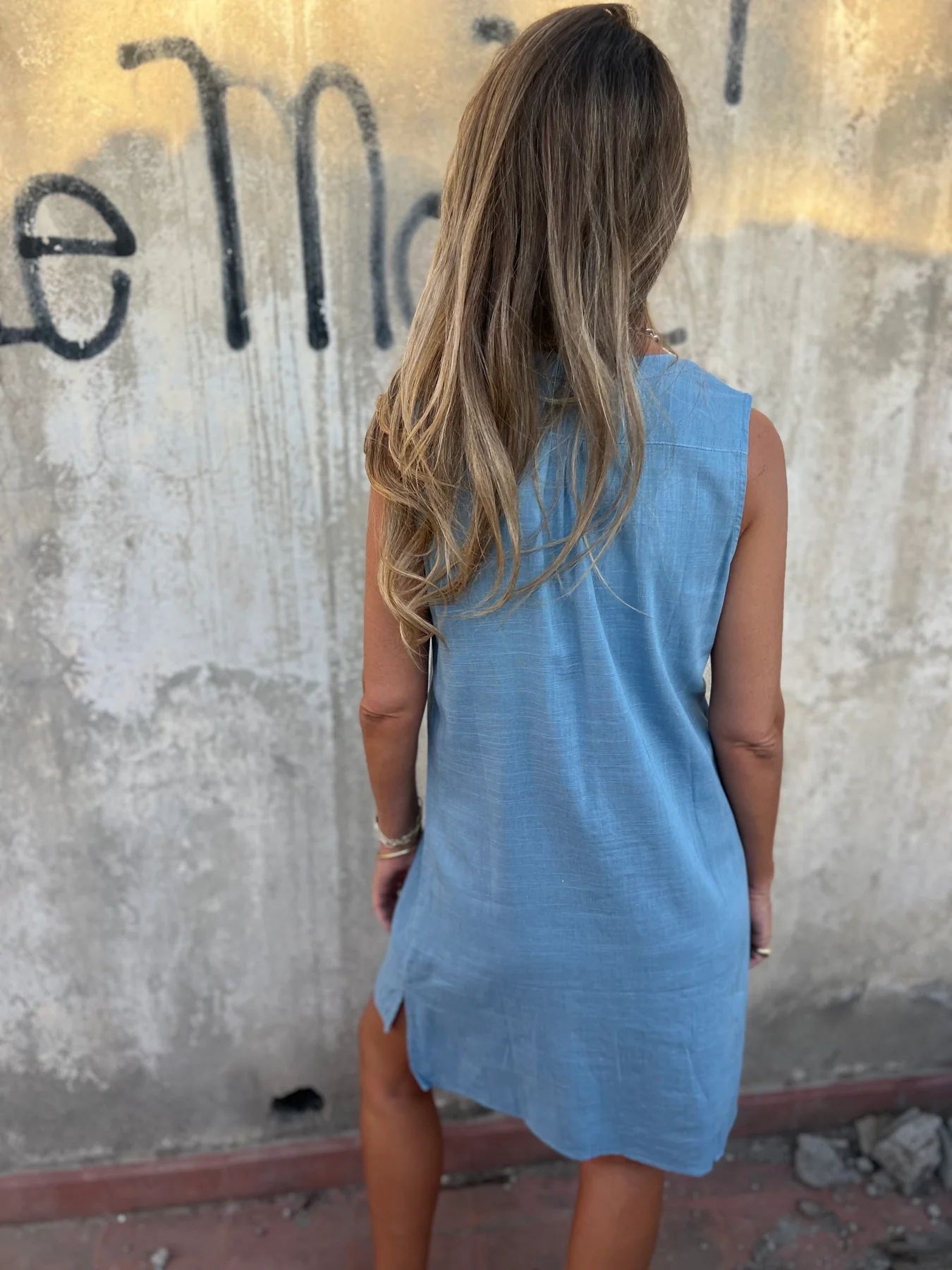 Nerelle - Cotton and linen V-neck casual dress with side pocket