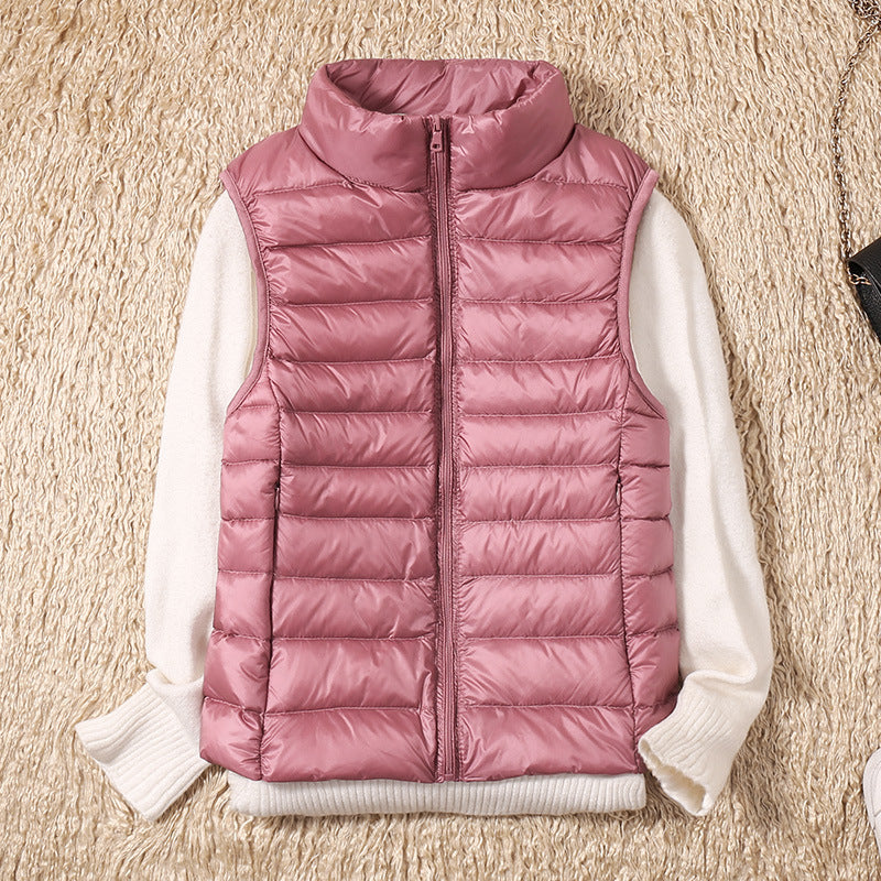 Quelora™ - Lightweight Pleated Gilet in Feathers for an Elegant Style