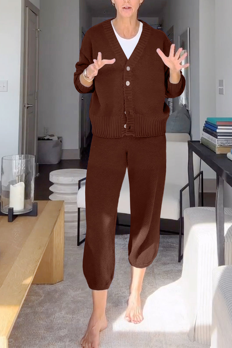 Marielle - Women's casual V-neck set with embossed texture