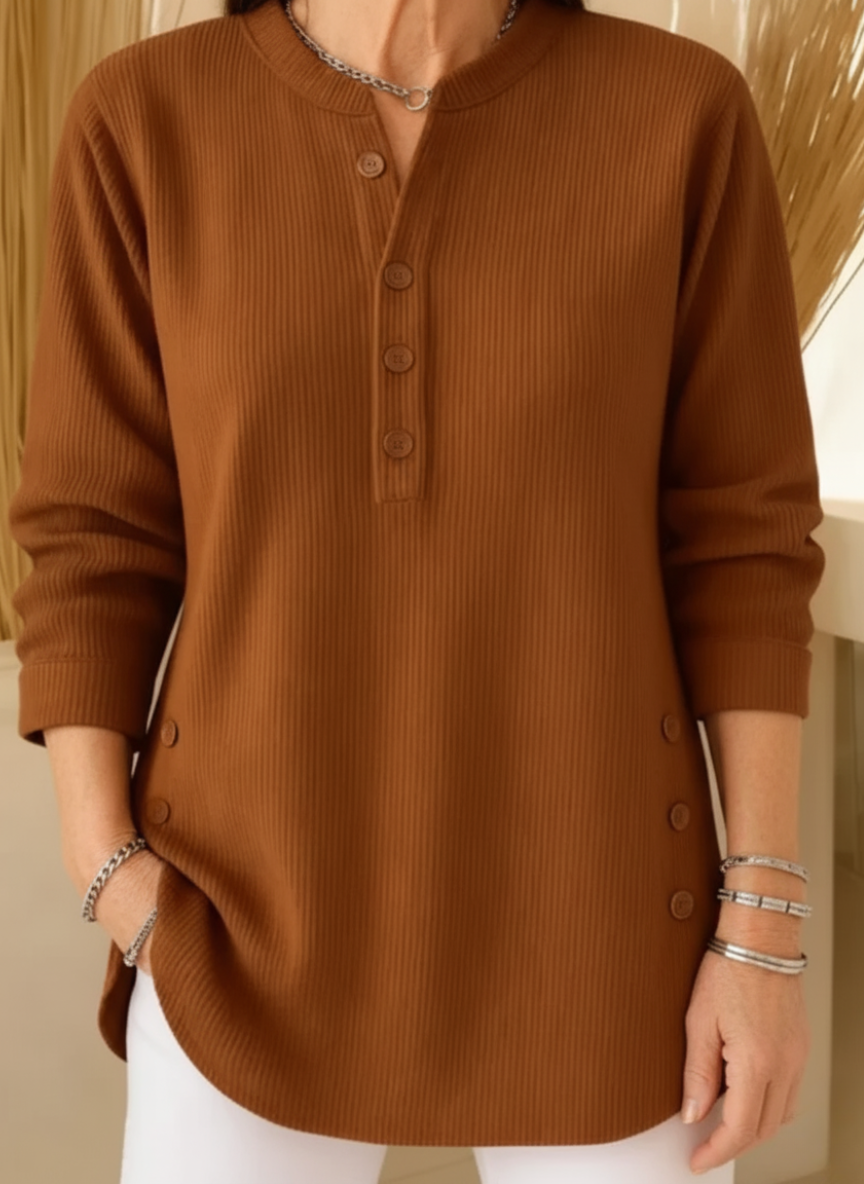 Lunelisse - Soft Jumper with Elegant Buttons