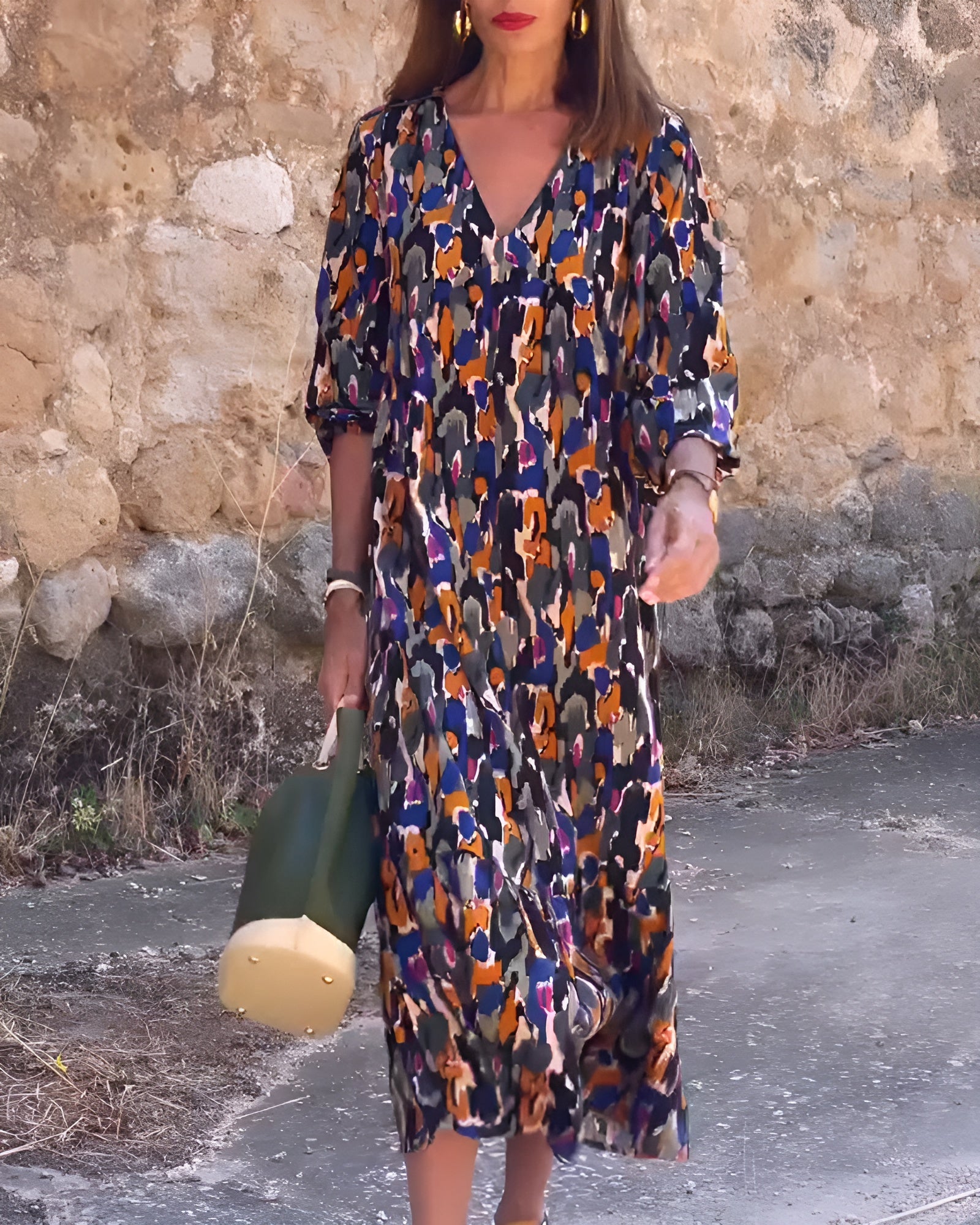 Lorina - Retro print V-neck dress
