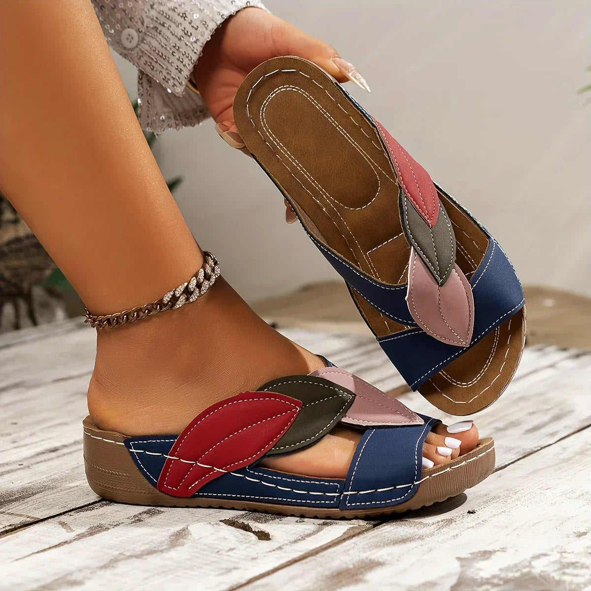 Deliora - Slip-On Orthopaedic Comfort Sandals