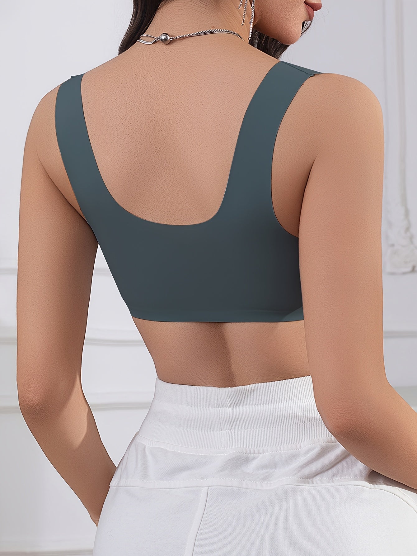 Idalia - Underwired bra with front closure and wide straps