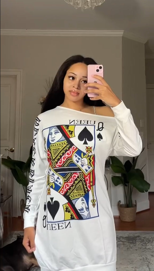 Evarine - Dropped Shoulder Dress with Playing Card Print