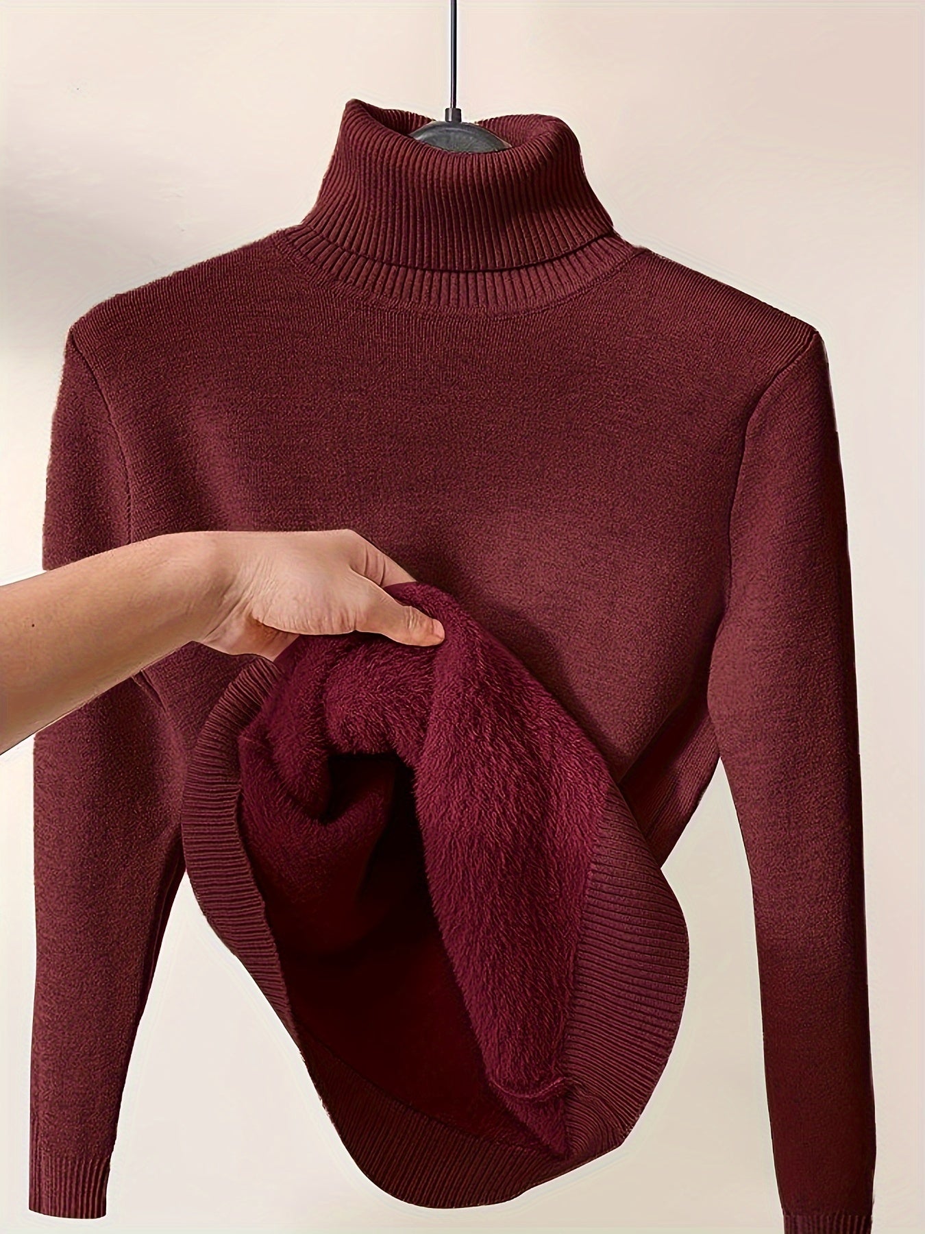 Pravinae - Unisex Thermal Roll Neck