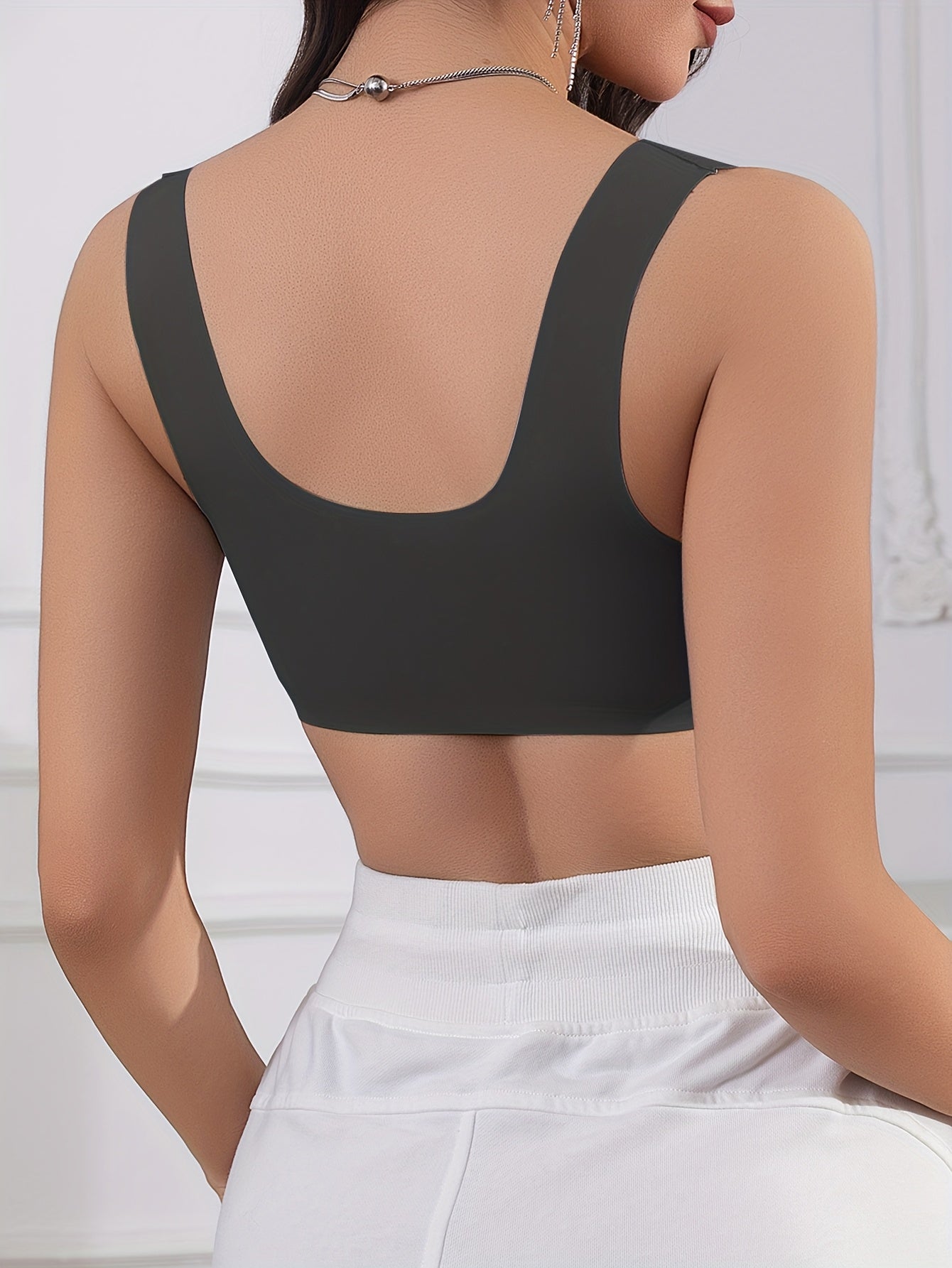 Idalia - Underwired bra with front closure and wide straps