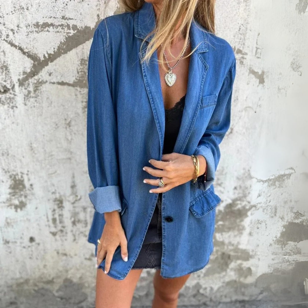 Lucinda™ - The Denim Dream for Cool Days and Stylish Moments