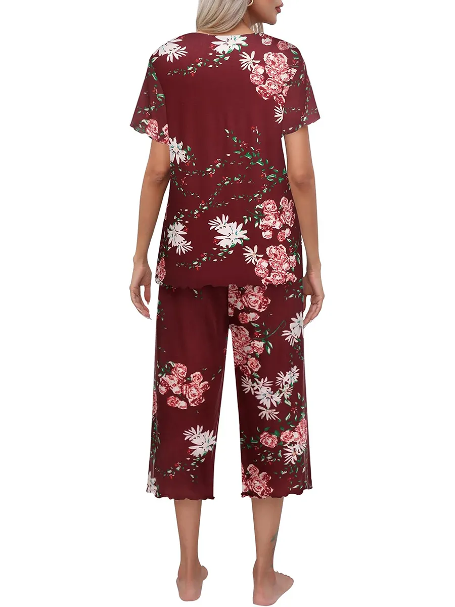 Olivine - Women's Short Sleeve Pyjama Set with Capri Pants