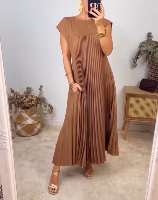 Karensa - Timeless, comfortable dress