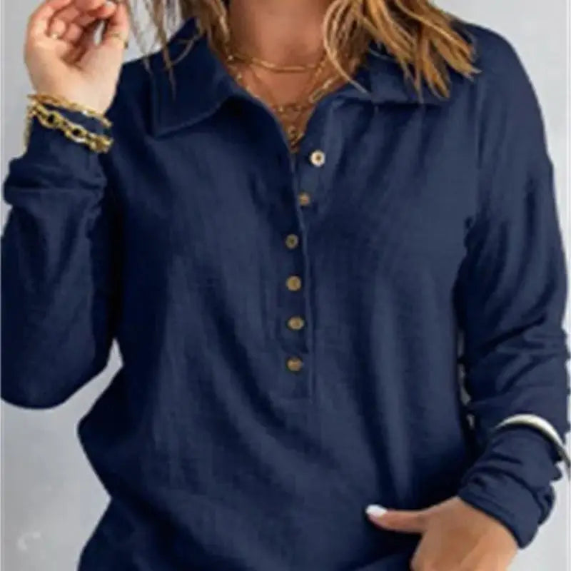 Marlène - Women's comfortable cotton V-neck shirt