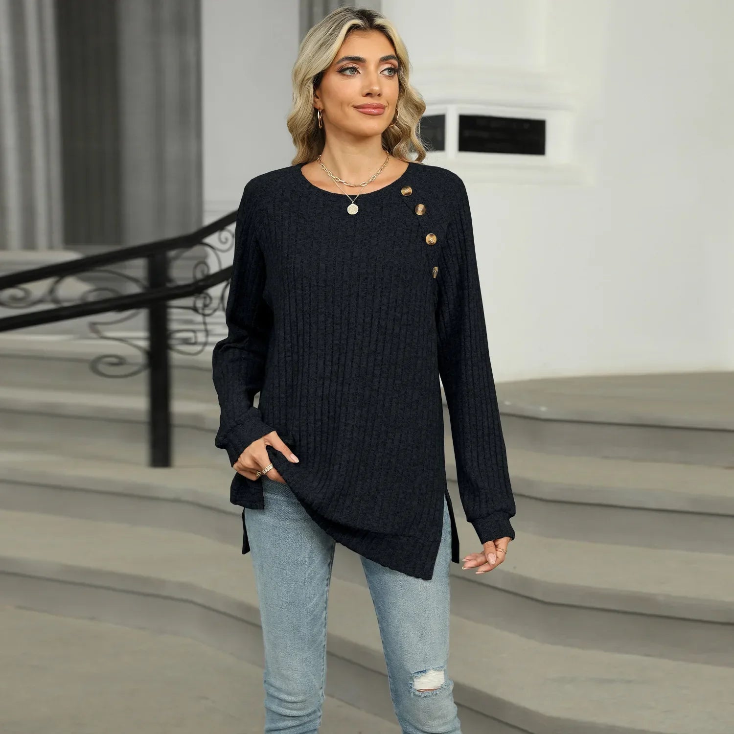 Aline - Elegant Women's Sweater with Decorative Buttons