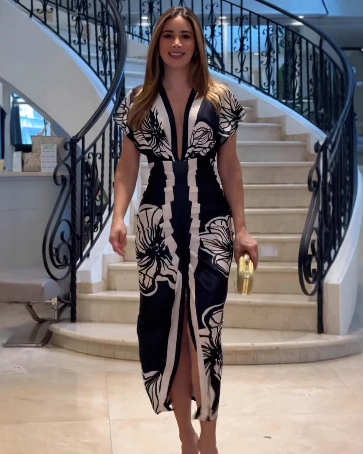 Jorelia™ - Chic Pleated Dress - Sophistication and Timeless Elegance