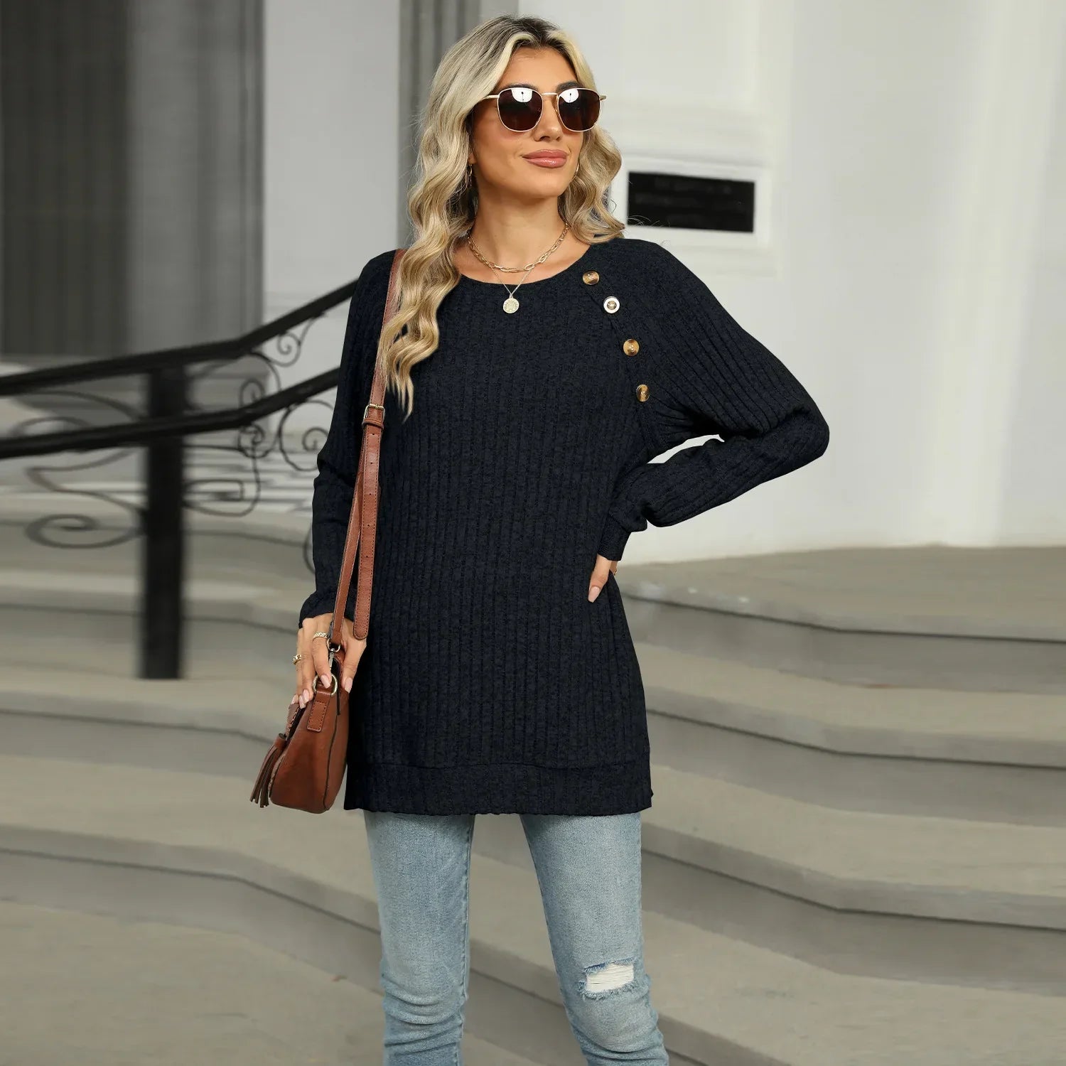 Aline - Elegant Women's Sweater with Decorative Buttons