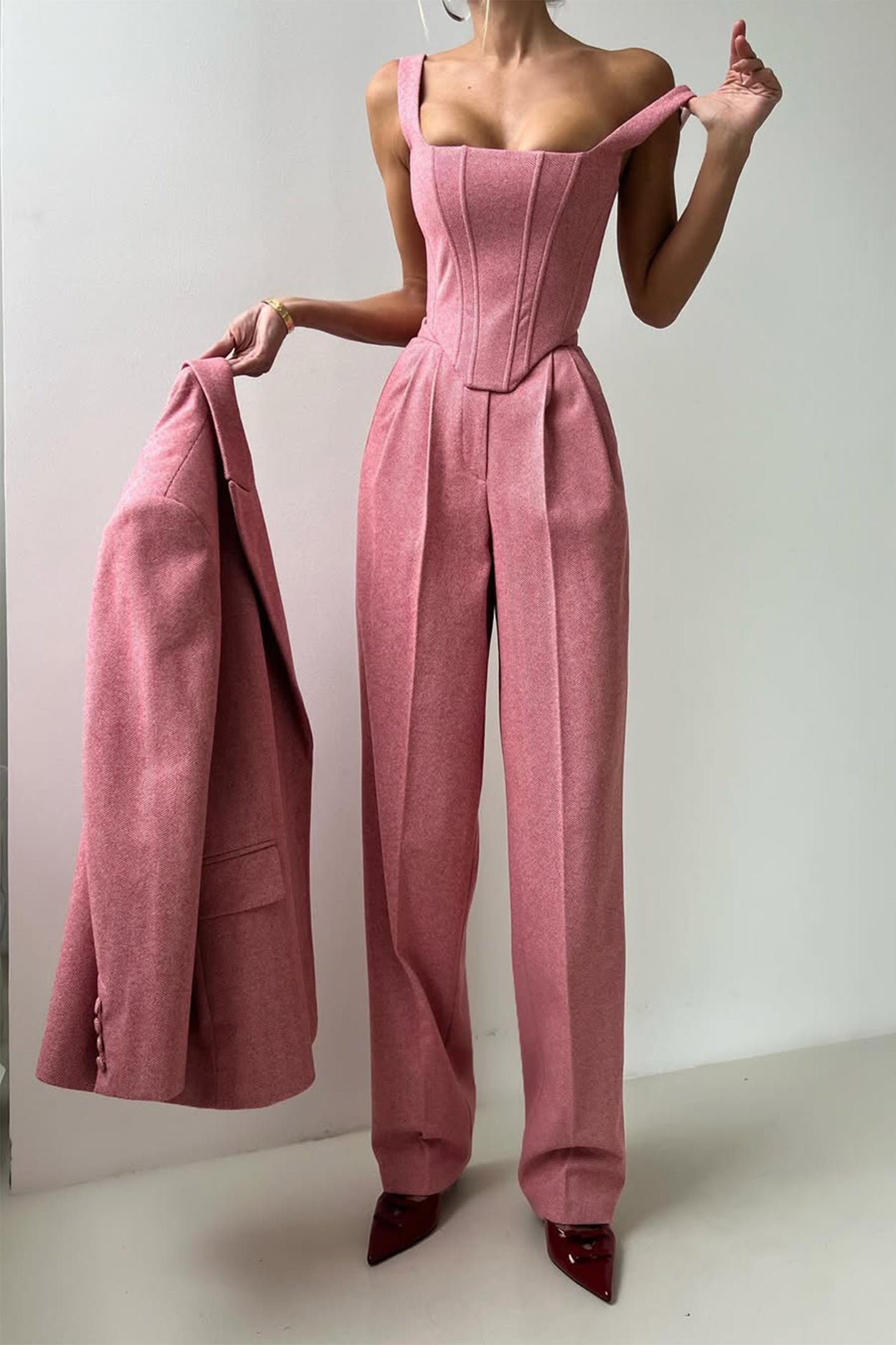 Renata - 3-piece suit with double-breasted blazer