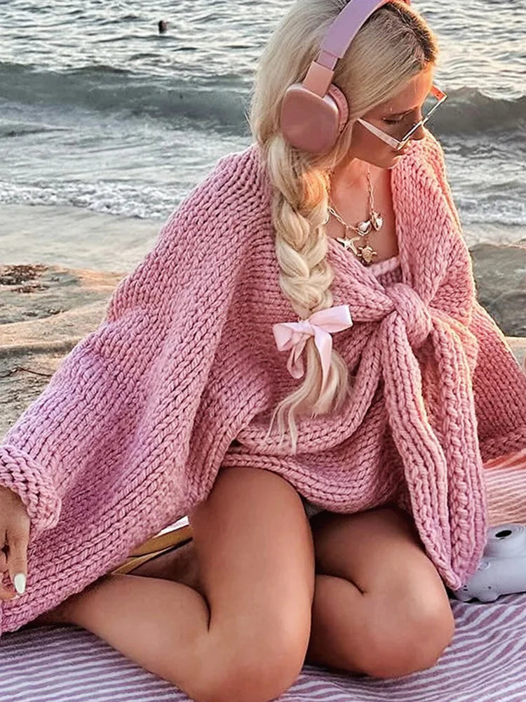 Brigitte - Women's Knitted Sweater with Bow