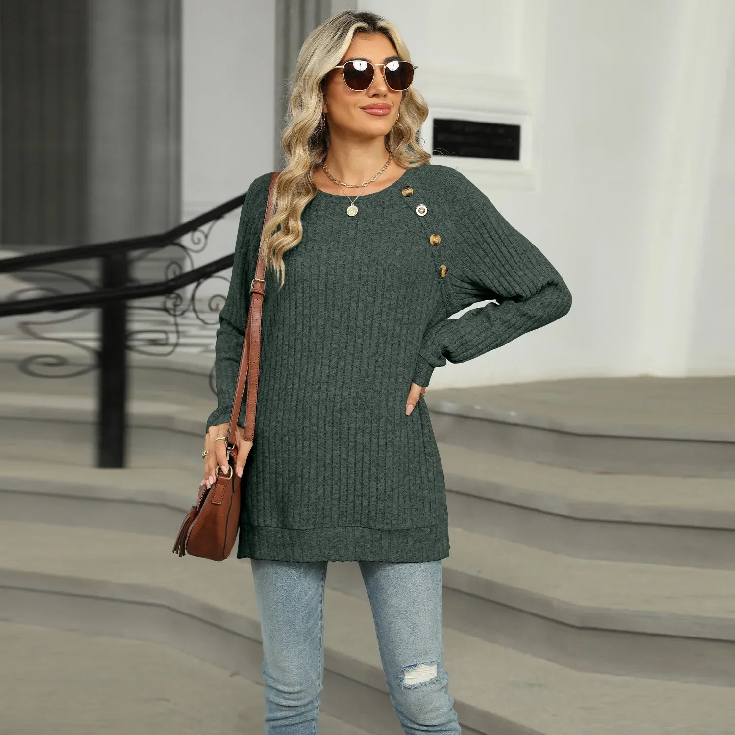Aline - Elegant Women's Sweater with Decorative Buttons