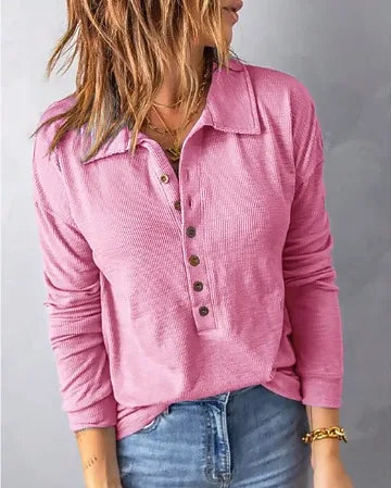 Marlène - Women's comfortable cotton V-neck shirt