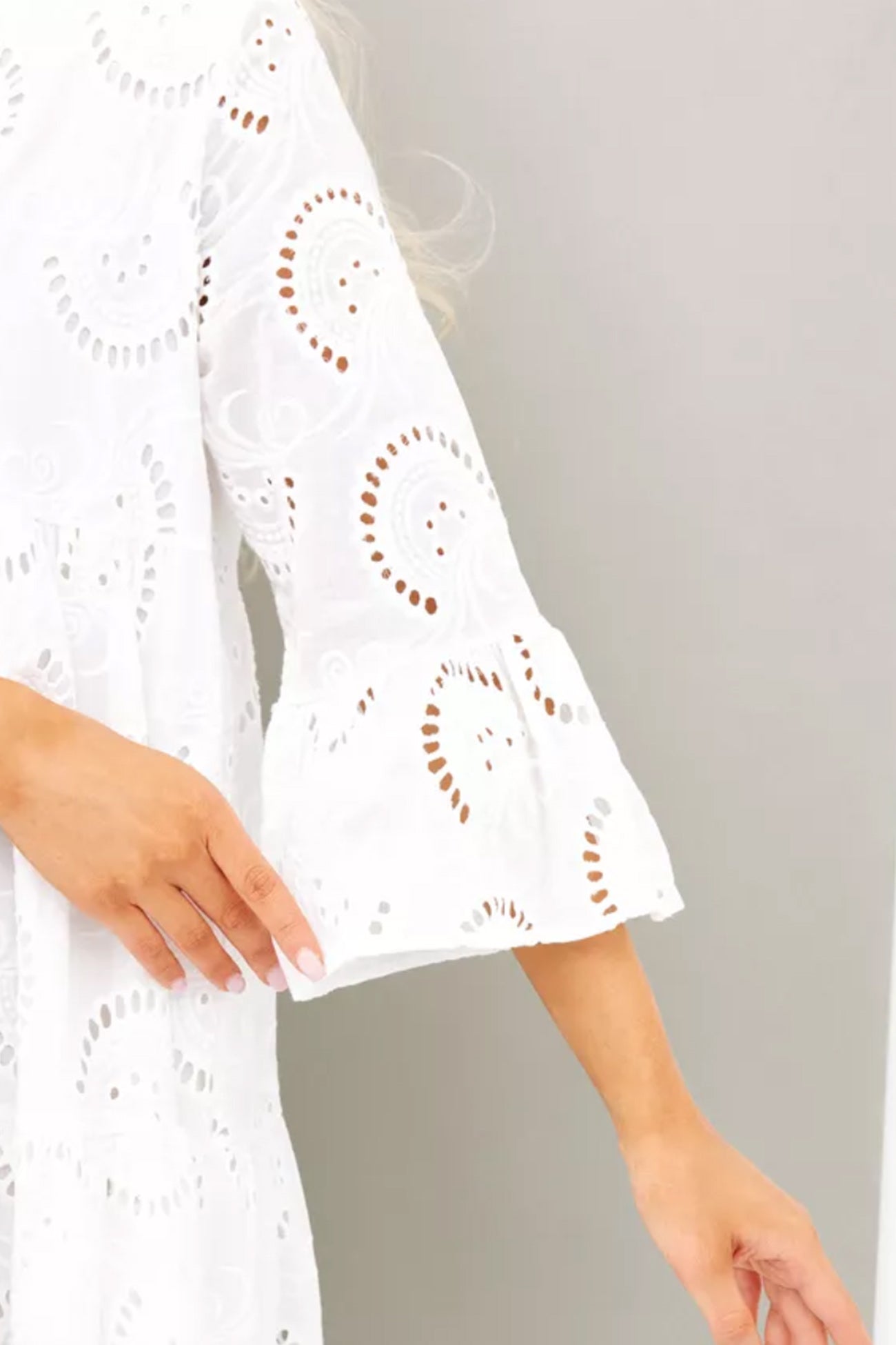 Noa - Cotton Dress with Embroidered Sleeves and V-Neckline