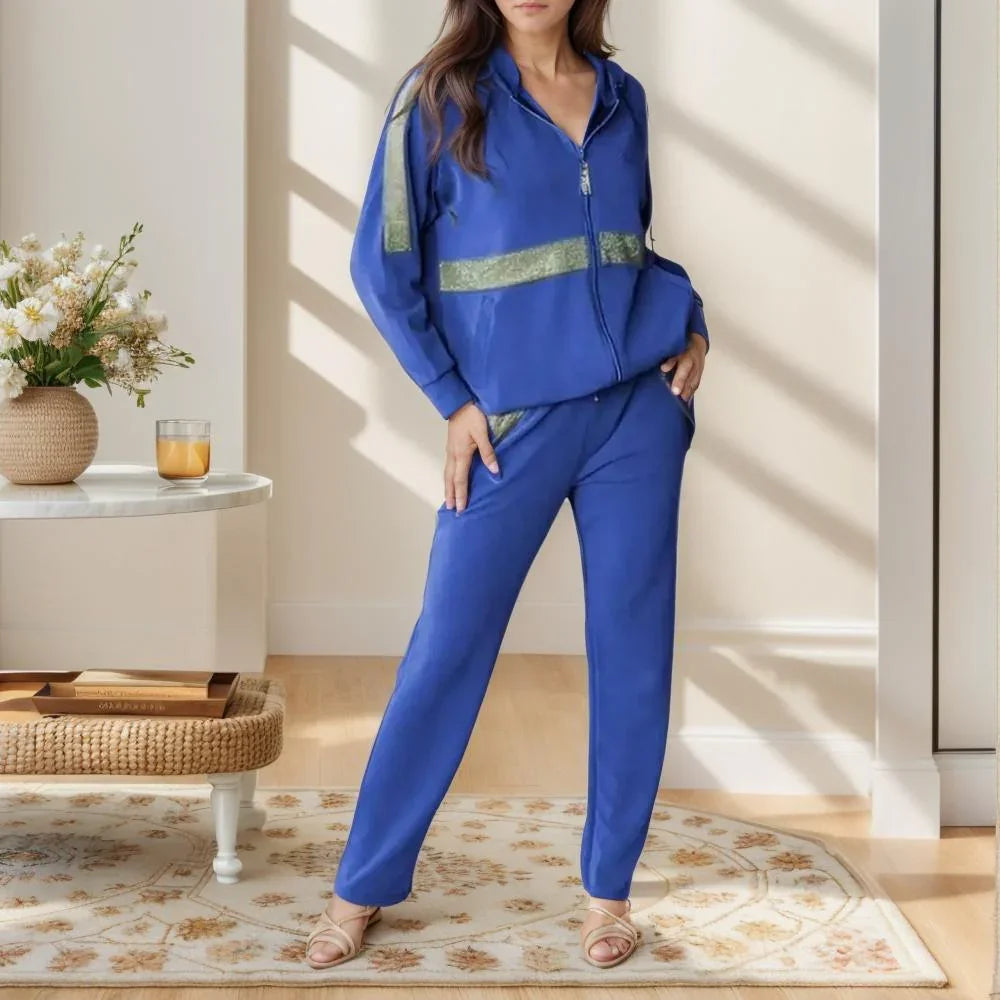 Delisara - Stefany Set in Super Soft Sweatshirt with Subtle Shine