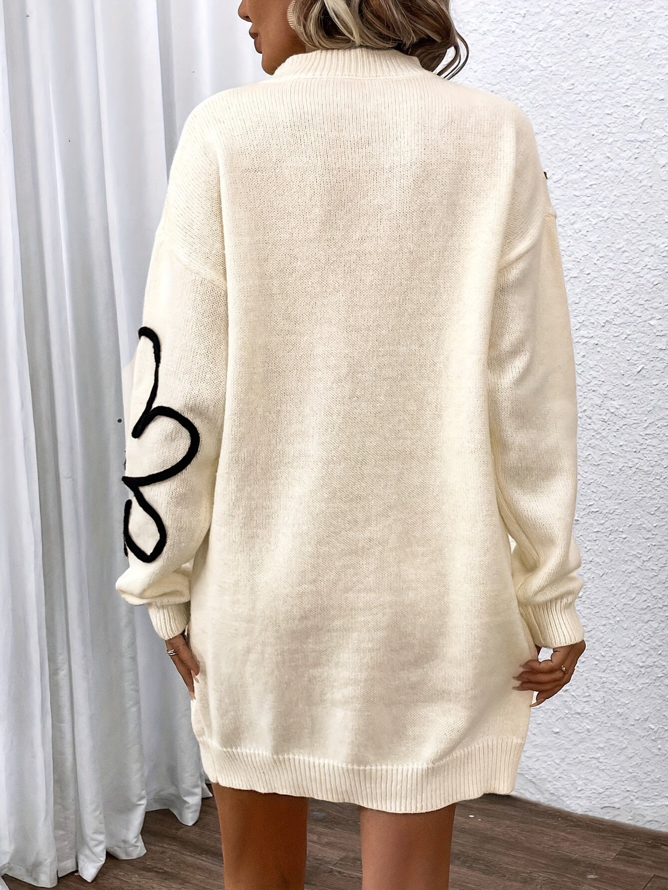 Ninette - Crew-neck sweater dress for winter and fall