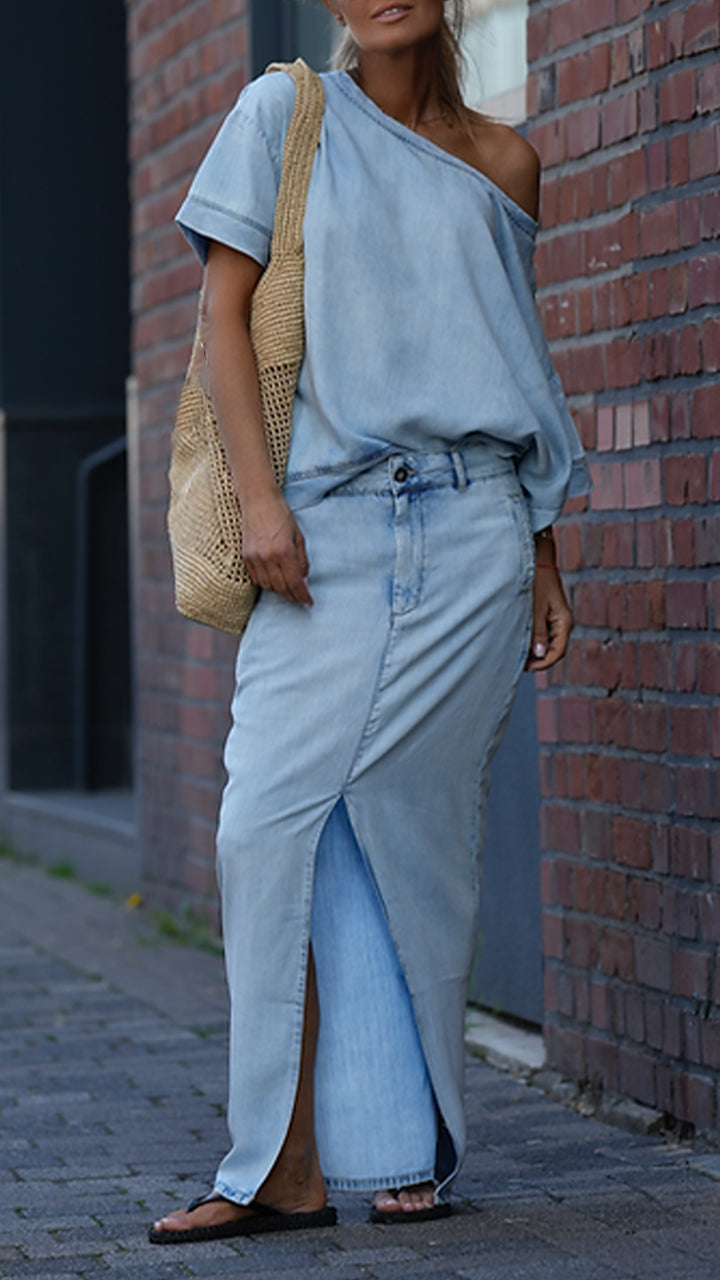 Mireya - Women's Casual Set in Denim Tencel with Round Neckline