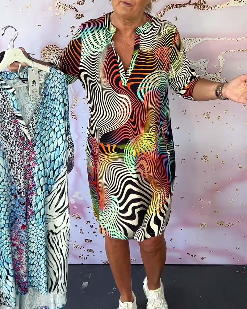 Maina - Colorful V-neck dress