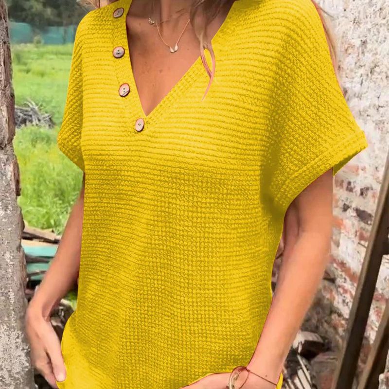 Adina™ elegant V-neck sweater with short sleeves and buttons
