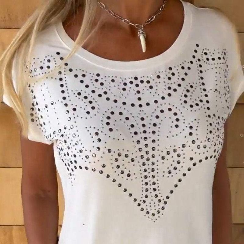 Céleste - Women's short-sleeved T-shirt with thermal print and fringed hem