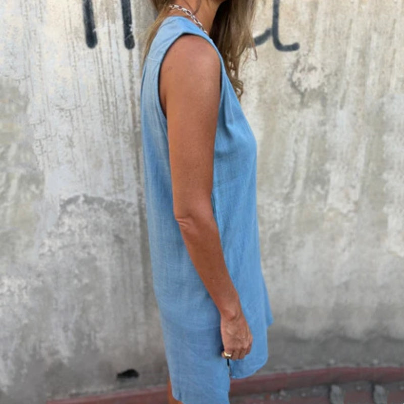 Noelia - Women's V-Neck Sleeveless Button Dress