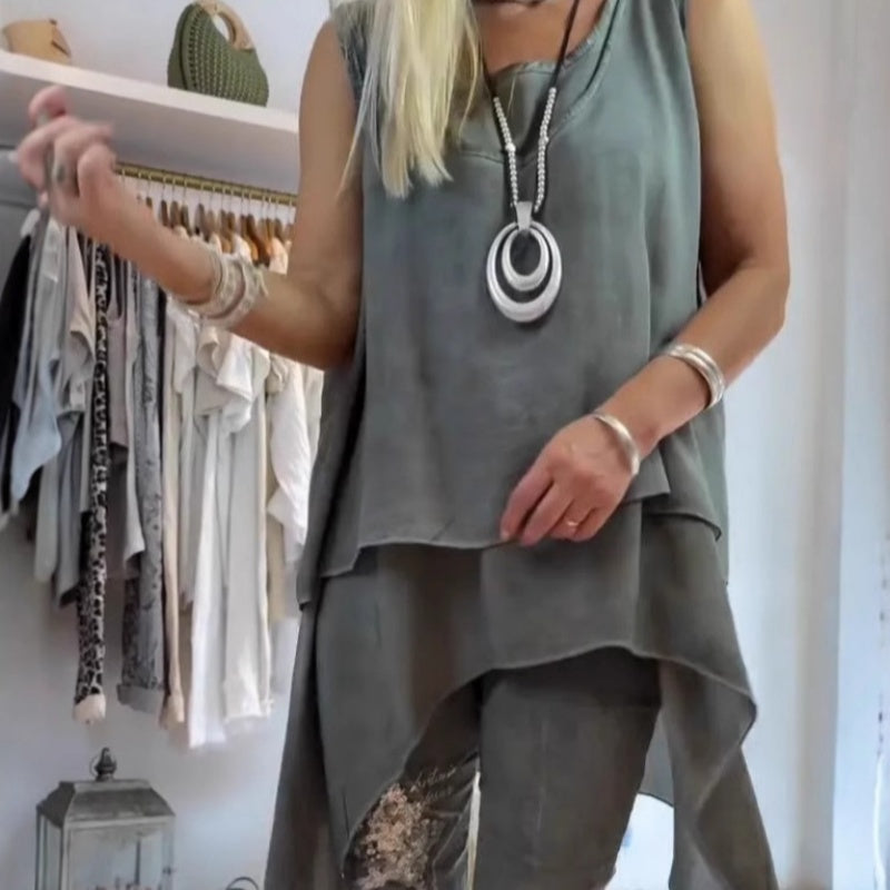 Oriane - Women's Two Piece Set: Sleeveless Top and Printed Pants