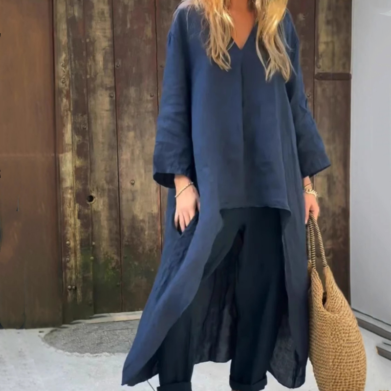 Perrine - 2-Piece Pockets and V-Neck Set