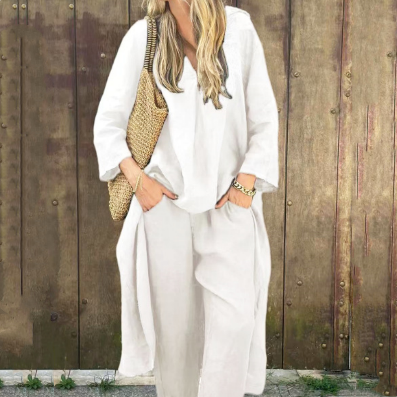 Perrine - 2-Piece Pockets and V-Neck Set