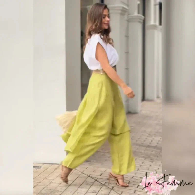Myla - Elegant Women's Set: V-has Top and Elephant Feet Pants
