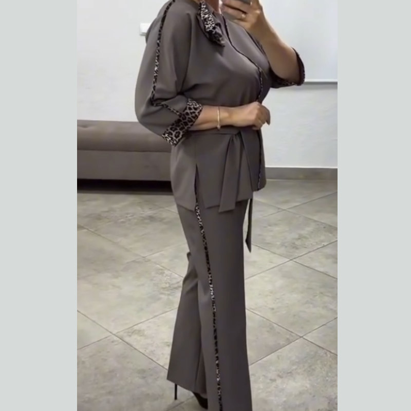 Quenilisse - Chic Women's Set with Leopard Details