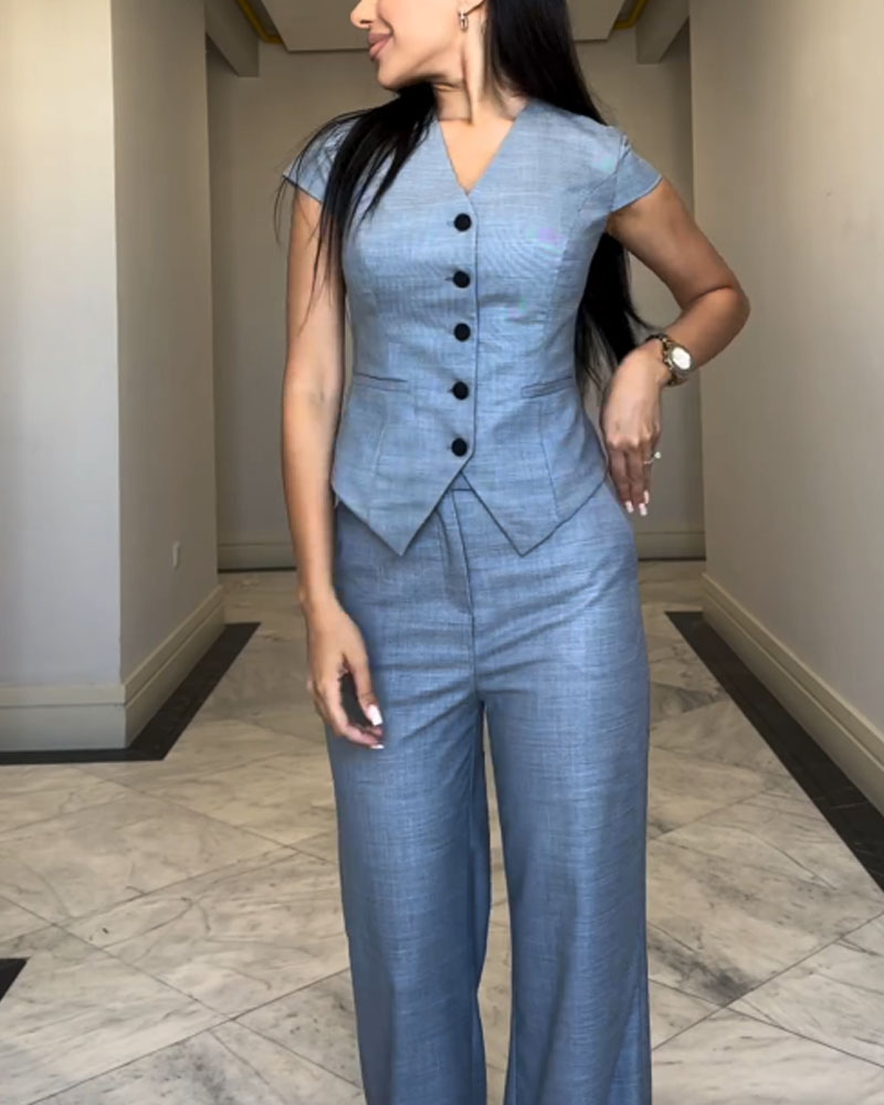 Isolia - V-neck top and pant set