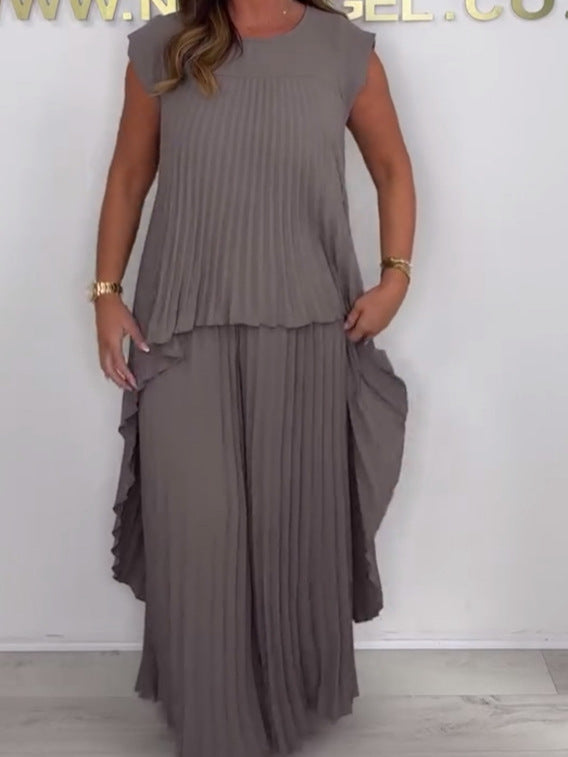 Nelia - Casual set with short-sleeved midi top and elasticated waist trousers