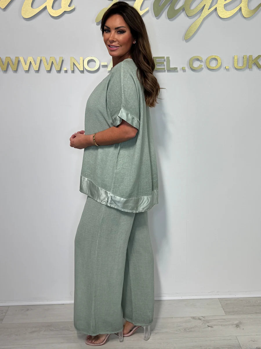 Haliora - Casual and trendy women's set with V-neckline