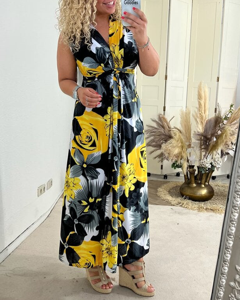Sacha™ - Elegant sleeveless pleated floral print dress