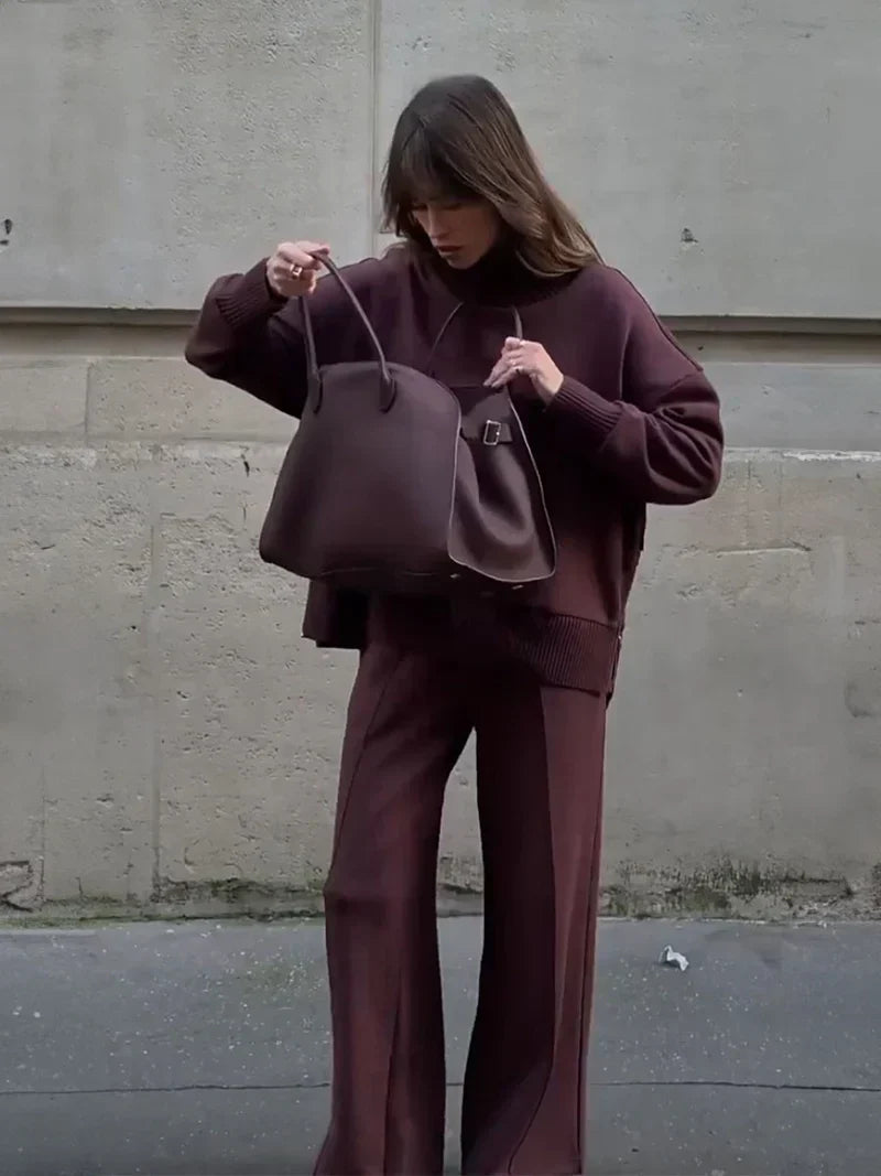 Brenara - Relaxed Fit Sweat Outfit