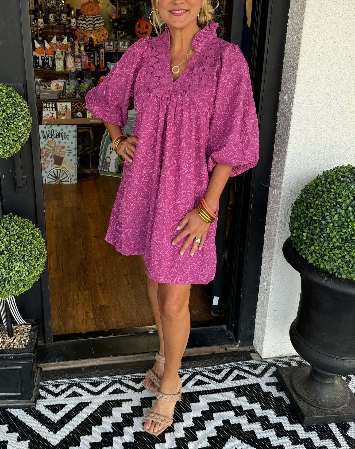 Tesia™ - Jacquard pofmouw korte jurk