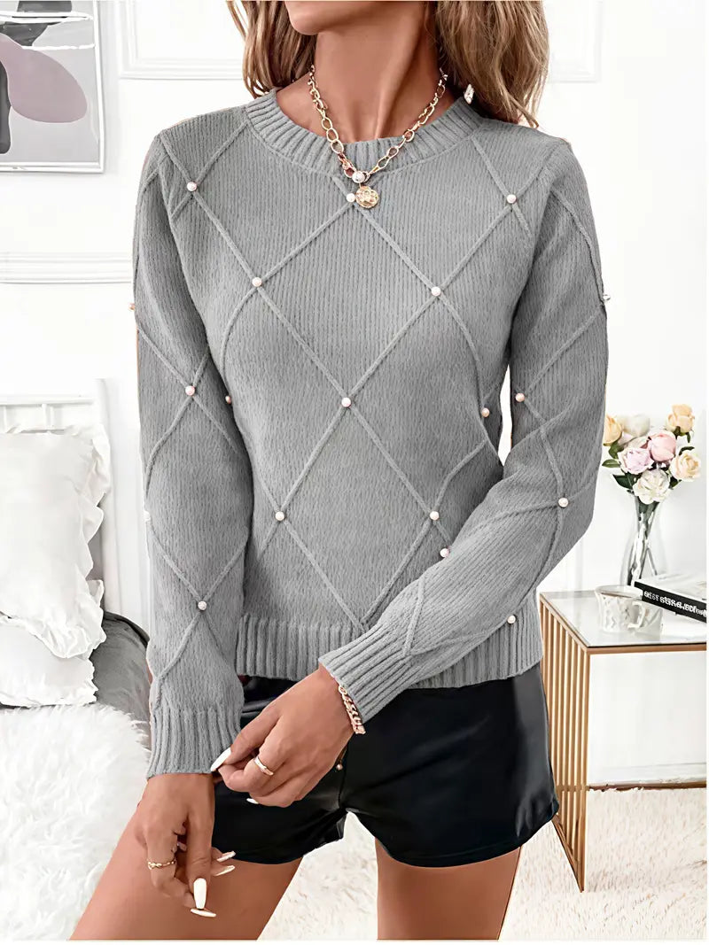 Fayrienne - Women's Knitted Jumper with Decorative Pearls