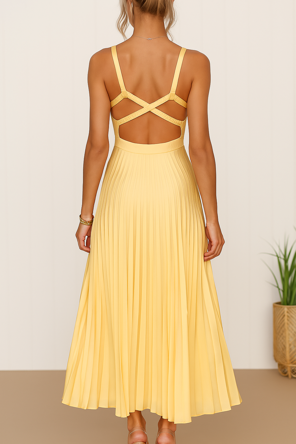 Oria - Elegant Pleated Dress