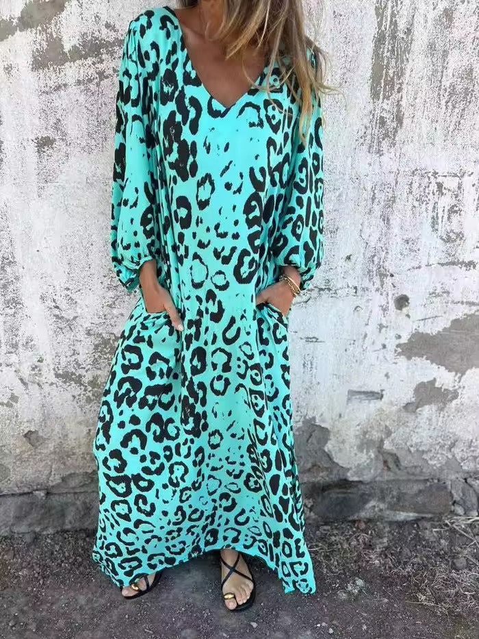 Gisela - Bold and Elegant Chic Safari Leopard Dress