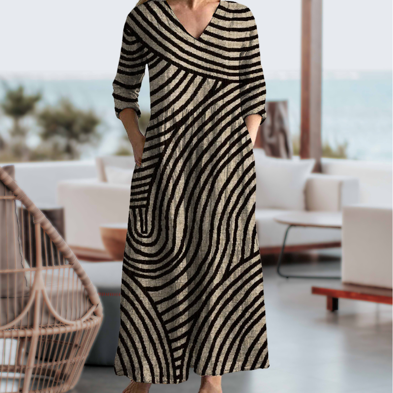 Arianna™ - Elegant and practical striped dress