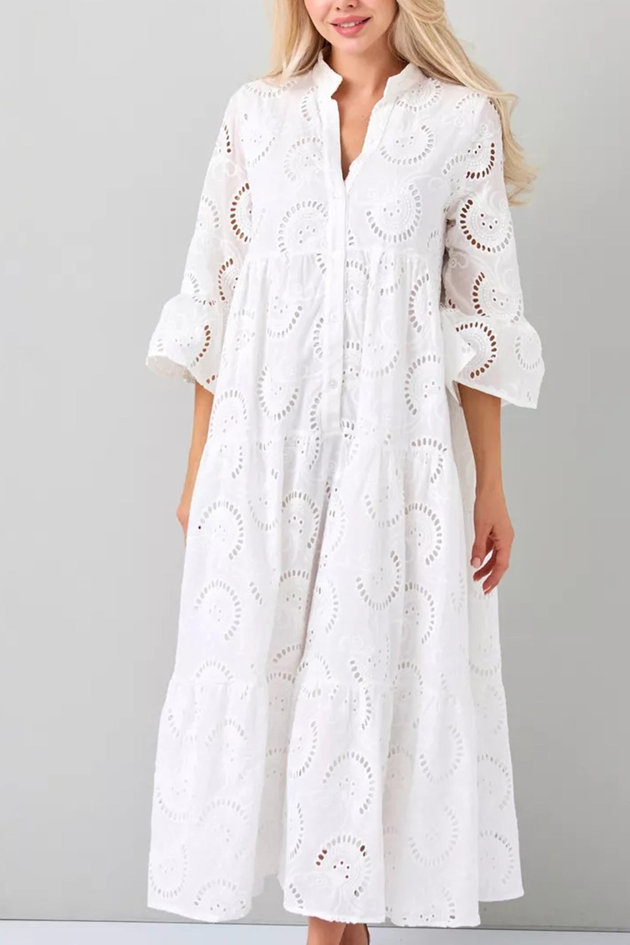Noa - Cotton Dress with Embroidered Sleeves and V-Neckline