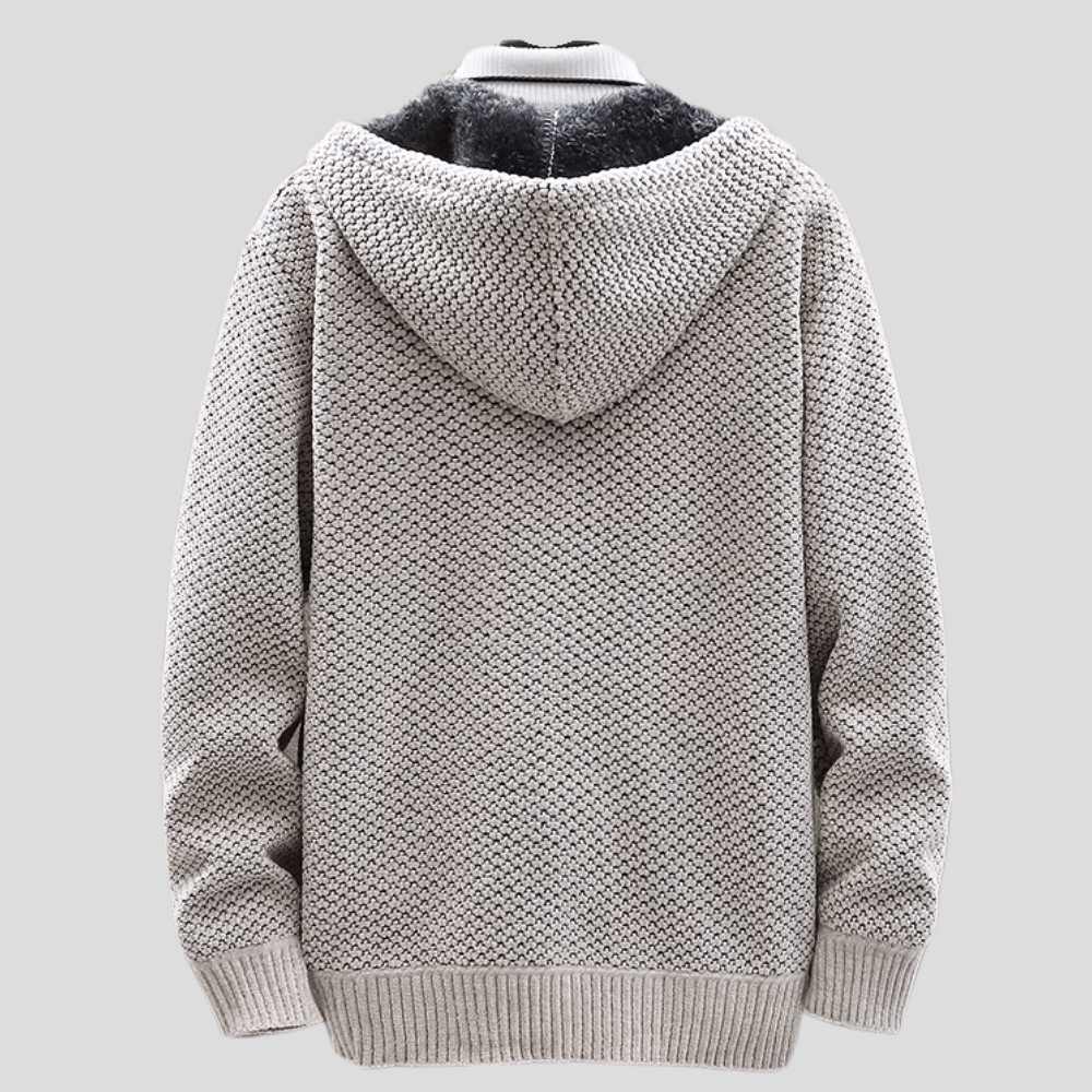 Niels - Refined Style Hoodie